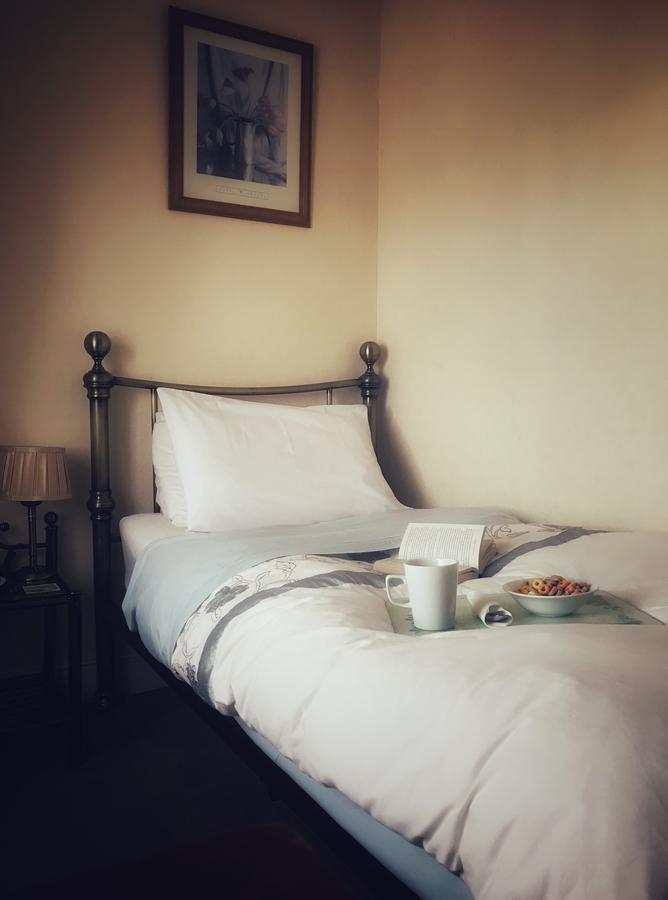Mcmahon Guesthouse Listowel Luaran gambar